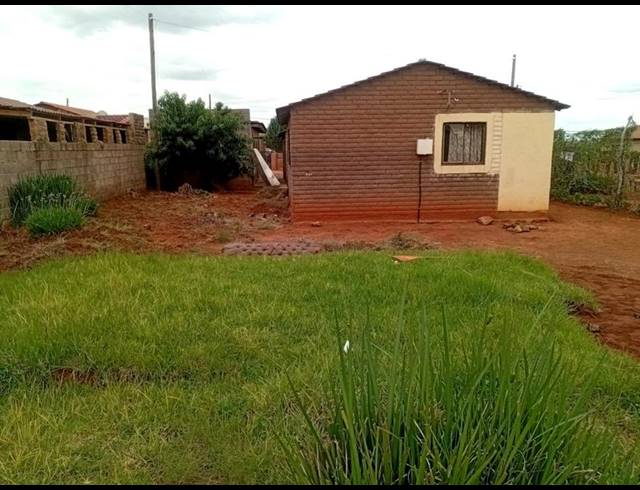 2 BEDROOM HOUSE FOR SALE IN RIETVALLEI